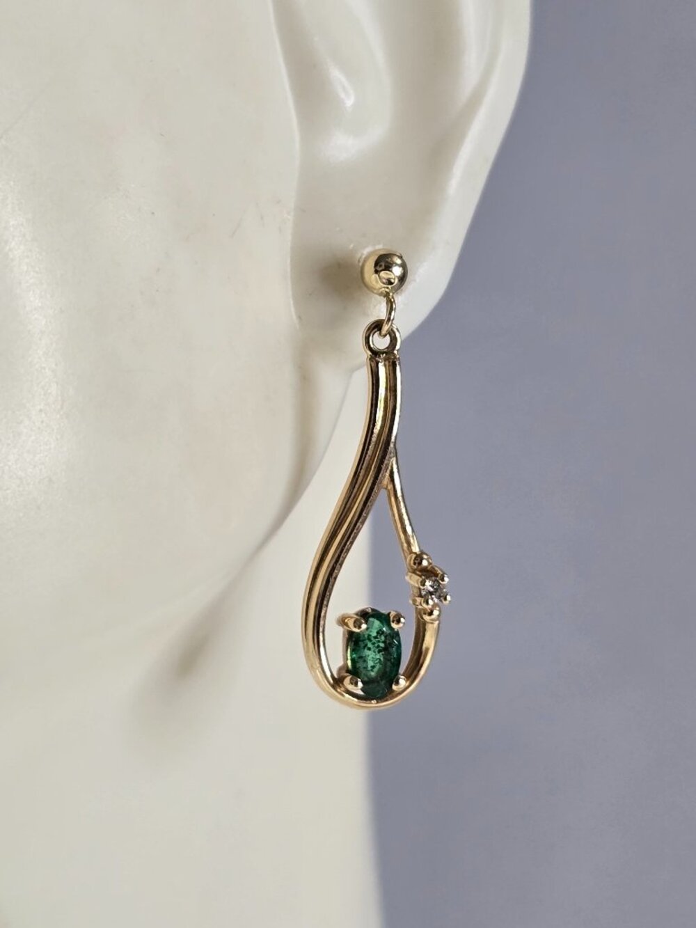 Pr Womens Vintage Estate 14K Yellow Gold Diamond Emerald Earrings, 2.7g E7203